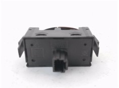 Recambio de interruptor luces emergencia para renault master iii combi 2.3 l1h1 3,0t referencia OEM IAM E3160101  