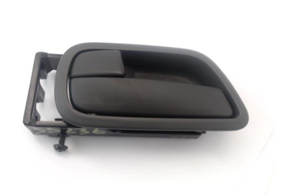 Recambio de manilla int. puerta delantero izquierda para kia rio (jb) 1.4 16v referencia OEM IAM   
