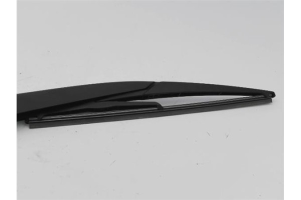 Recambio de brazo limpiaparabrisas trasero para ford fiesta vi 1.25 referencia OEM IAM 8A61A17K441AE  