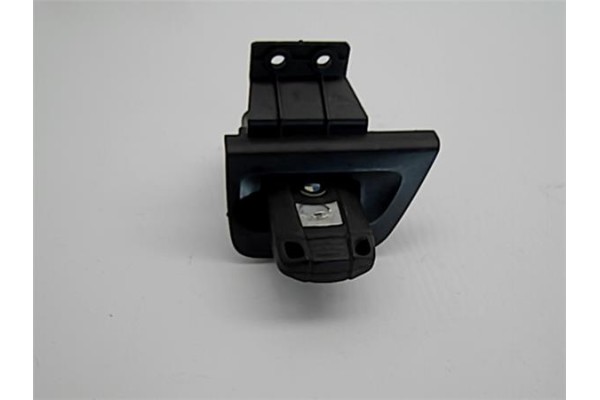 Recambio de clausor para bmw serie 1 berlina (e81/e87) 2.0 118d referencia OEM IAM 6954717  