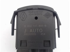 Recambio de mando de luces para renault scenic ii (jm) referencia OEM IAM 8200121805B  