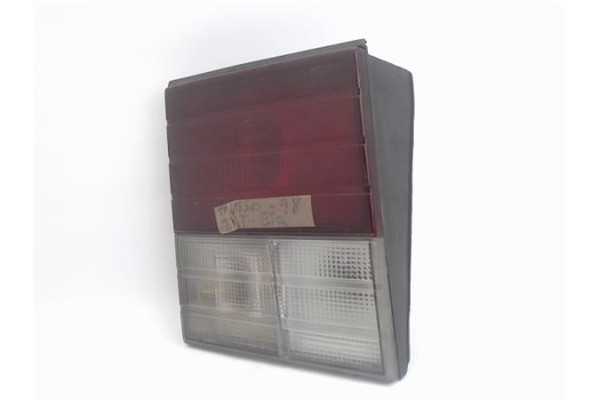 Recambio de piloto porton trasero izquierdo para ssangyong musso referencia OEM IAM 8360105851X  