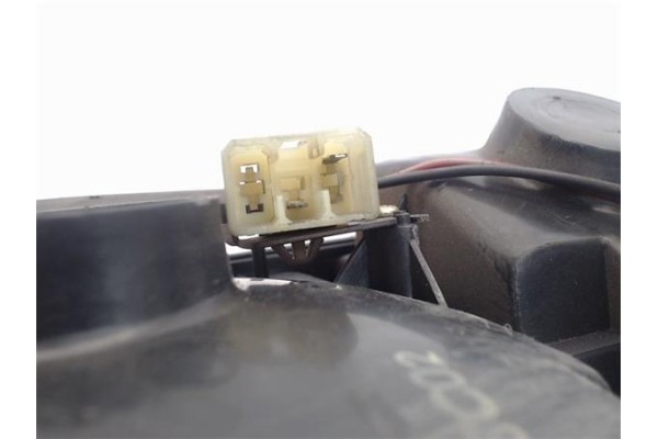 Recambio de piloto porton trasero izquierdo para ssangyong musso referencia OEM IAM 8360105851X  