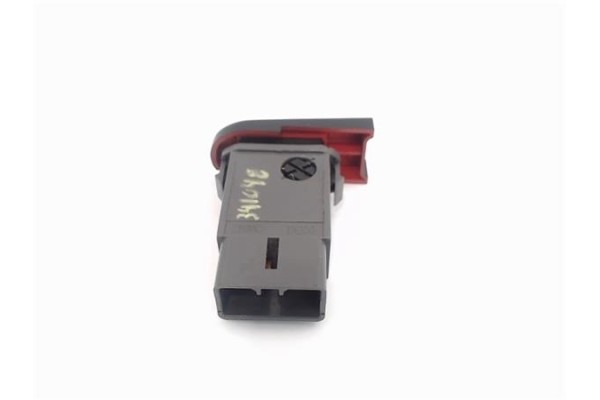 Recambio de interruptor luces emergencia para daewoo lanos referencia OEM IAM   
