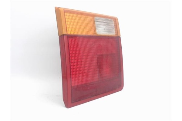 Recambio de piloto porton trasero izquierdo para ssangyong musso referencia OEM IAM 8360105202X  