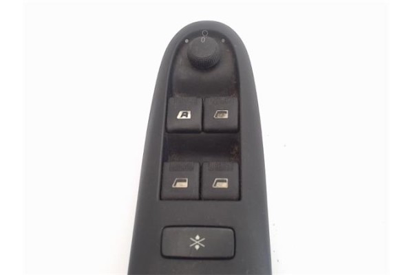 Recambio de mando elevalunas para peugeot 406 berlina (s1/s2) referencia OEM IAM   