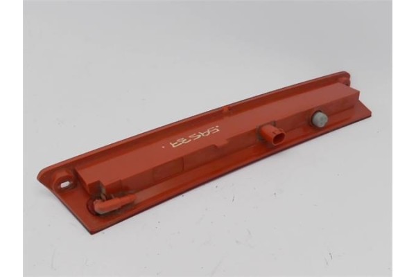 Recambio de luz central de freno para ford fiesta vi 1.25 referencia OEM IAM 8A6113A613AK  