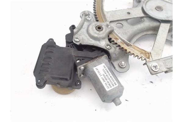 Recambio de mecanismo elevalunas trasero derecho para toyota corolla verso (r1) referencia OEM IAM   