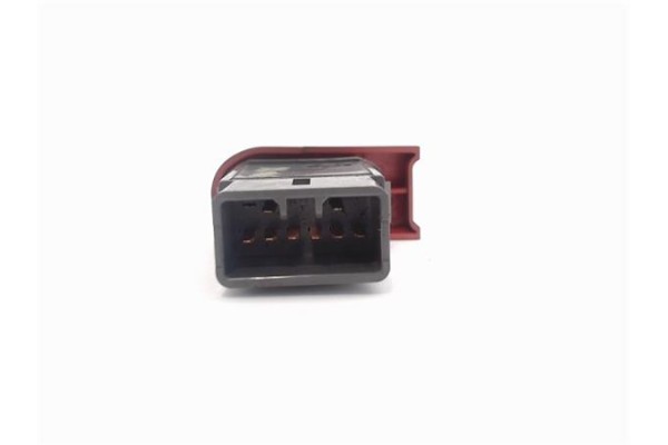 Recambio de interruptor luces emergencia para daewoo lanos referencia OEM IAM   