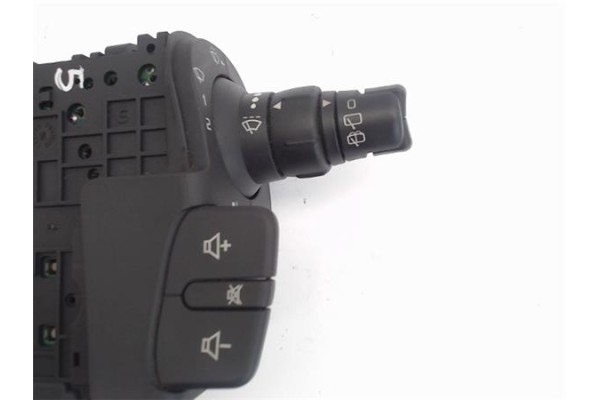 Recambio de mando limpiaparabrisas para renault scenic ii (jm) referencia OEM IAM 7701069597  
