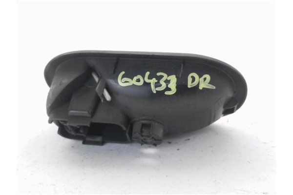 Recambio de manilla int. puerta delantero derecha para renault master iii combi 2.3 l1h1 3,0t referencia OEM IAM 310580  