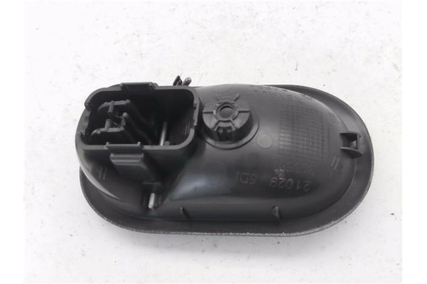 Recambio de manilla int. puerta delantero derecha para renault master iii combi 2.3 l1h1 3,0t referencia OEM IAM 310580  