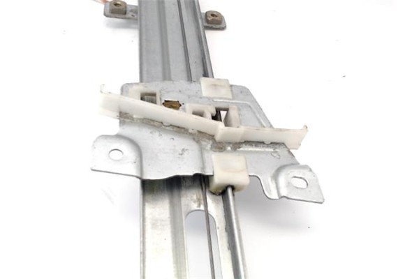 Recambio de elevalunas electrico delantero derecho para suzuki grand vitara 5-puertas (sq/ft) 2.5 v6 referencia OEM IAM   