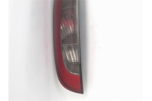 Recambio de piloto trasero izquierdo para opel corsa c 1.3 cdti referencia OEM IAM 09114336  