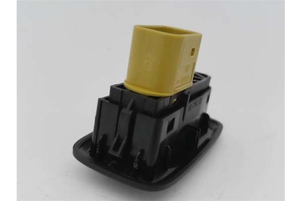 Recambio de mando elevalunas delantero derecho para ford fiesta vi 1.25 referencia OEM IAM CA6914529AA  