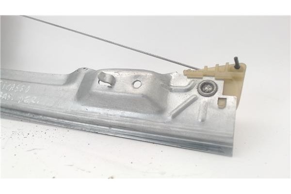 Recambio de mecanismo elevalunas trasero derecho para citroen c4 grand picasso referencia OEM IAM 135090221  