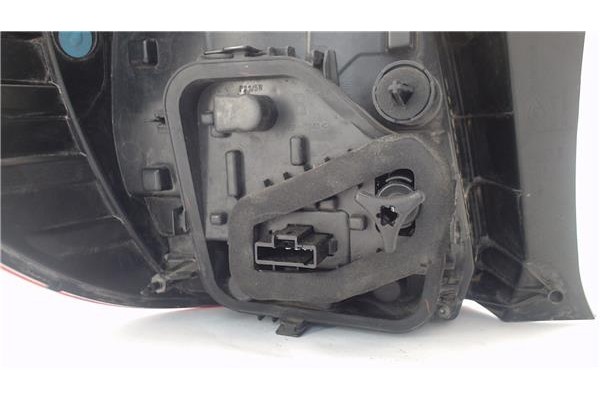 Recambio de piloto trasero derecho para dacia sandero stepway 2017-2020 1.0 sce stepway 75 (b8jc, b8jd) referencia OEM IAM 26550
