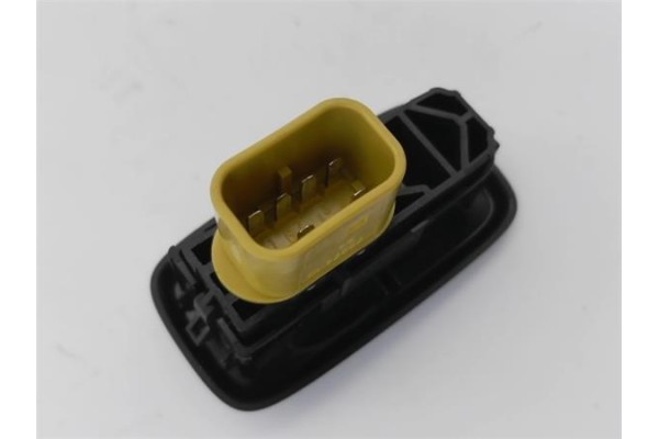 Recambio de mando elevalunas delantero derecho para ford fiesta vi 1.25 referencia OEM IAM CA6914529AA  