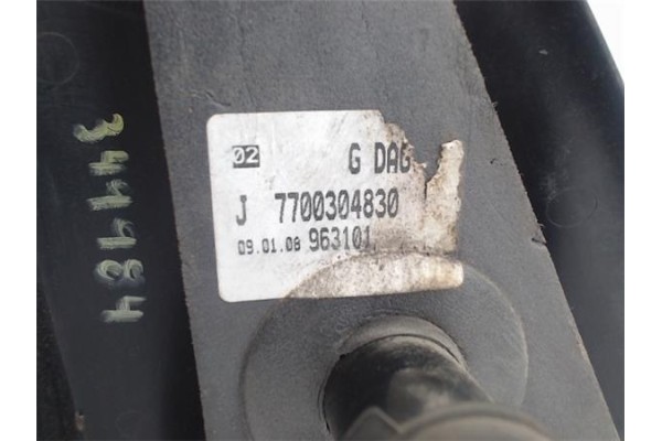 Recambio de retrovisor izquierdo para renault kangoo ii (f/kw0) referencia OEM IAM 8200495704  