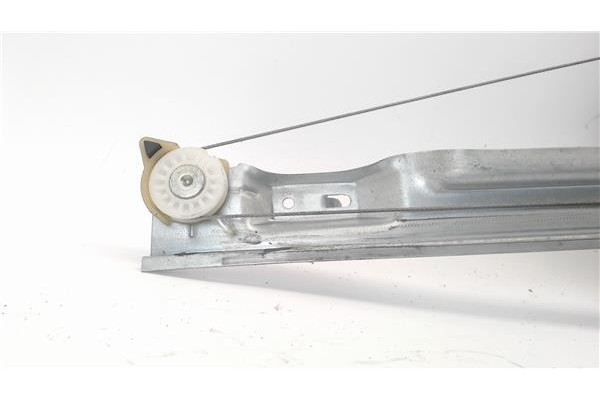 Recambio de mecanismo elevalunas trasero derecho para citroen c4 grand picasso referencia OEM IAM 135090221  