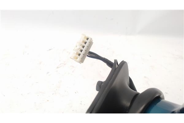 Recambio de retrovisor electrico derecho para daewoo tacuma referencia OEM IAM 12139 12140 