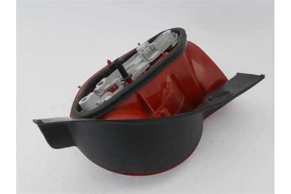 Recambio de piloto trasero izquierdo para renault modus i 1.5 dci (fp0f, jp0f) referencia OEM IAM 8200538786  