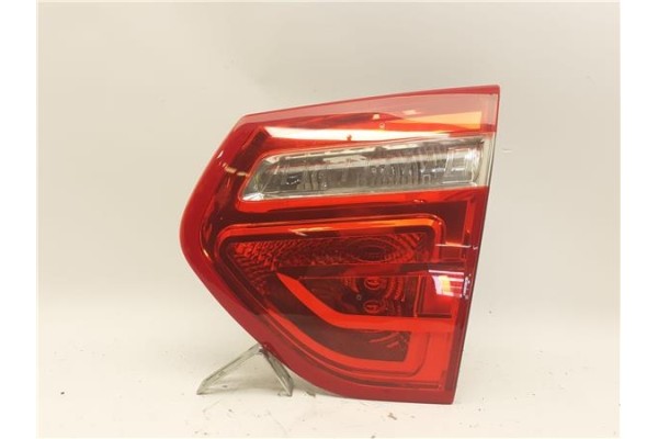 Recambio de piloto interior derecho para citroen c4 picasso 1.6 hdi referencia OEM IAM 9653547677  