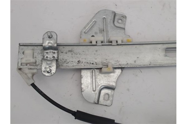 Recambio de mecanismo elevalunas trasero izquierdo para kia rio (ub) 1.2 basic referencia OEM IAM 834011W000  