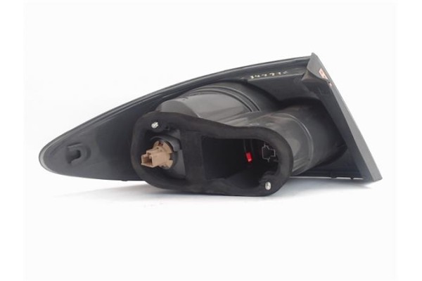 Recambio de piloto trasero derecho para mazda 6 berlina (gg) referencia OEM IAM 22061971  