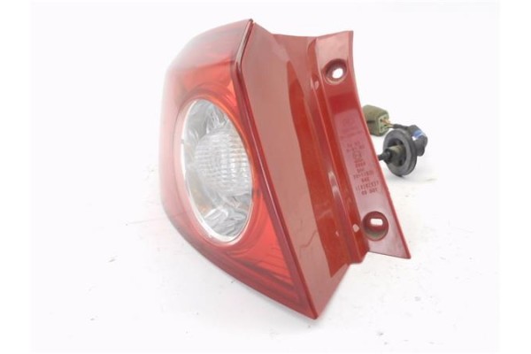 Recambio de piloto trasero izquierdo para chevrolet lacetti 1.6 cdx referencia OEM IAM 96387724  