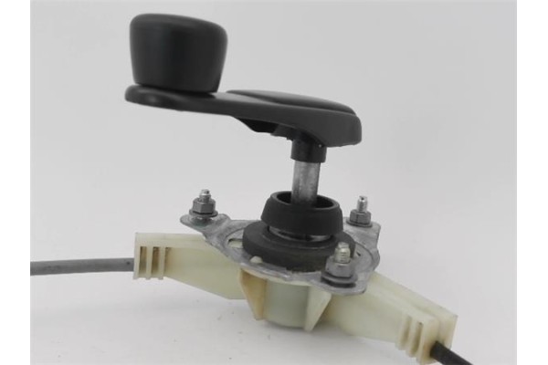Recambio de elevalunas manual trasero derecho para peugeot 2008 1.2 access referencia OEM IAM 9673153880  