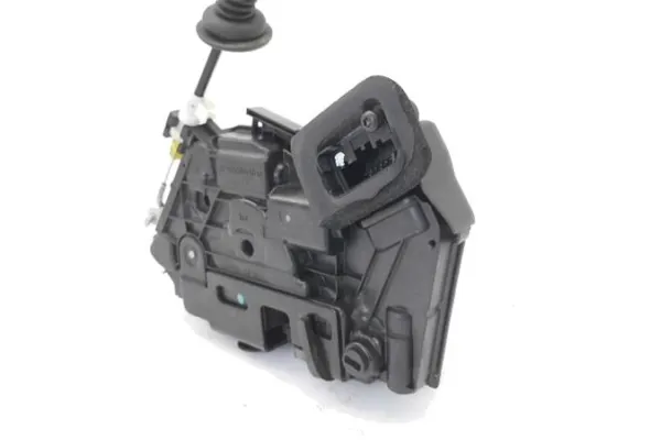 Recambio de cierre electromagnetico trasero derecho para volkswagen polo v (6r1) 1.4 advance referencia OEM IAM 5K4839016F  