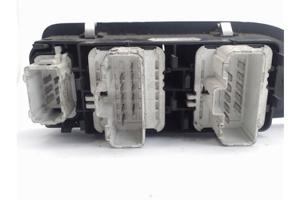 Recambio de mando elevalunas para renault laguna ii (bg0) referencia OEM IAM   