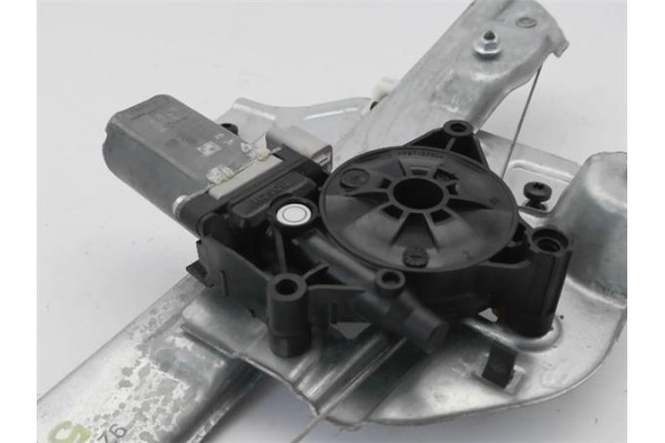 Recambio de elevalunas electrico delantero derecho para peugeot 2008 1.2 access referencia OEM IAM 9673154380  