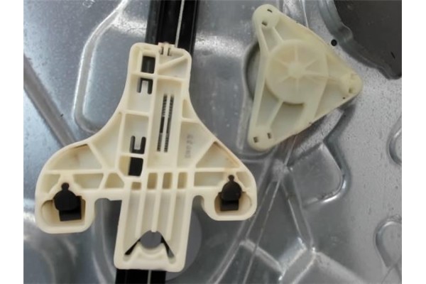 Recambio de elevalunas electrico trasero derecho para volkswagen polo iv (9n3) referencia OEM IAM 6Q4839401L  