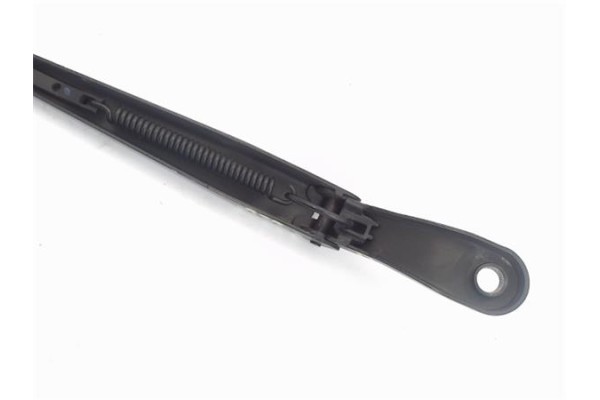 Recambio de brazo limpiaparabrisas delantero derecho para peugeot 208 1.4 active referencia OEM IAM 1608393380  