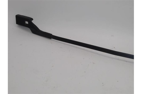 Recambio de brazo limpiaparabrisas delantero izquierdo para peugeot 208 1.4 active referencia OEM IAM 1608393180  