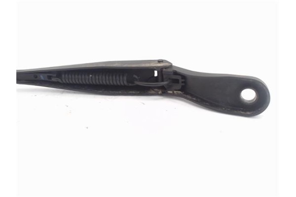 Recambio de brazo limpiaparabrisas delantero izquierdo para peugeot 208 1.4 active referencia OEM IAM 1608393180  