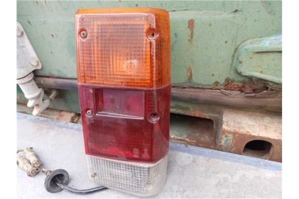 Recambio de piloto trasero derecho para nissan patrol (k/w260) 2.8 d referencia OEM IAM   