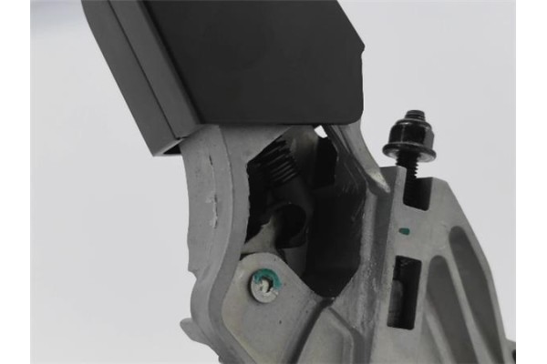 Recambio de palanca freno de mano para peugeot 2008 1.2 access referencia OEM IAM 98066999ZD  