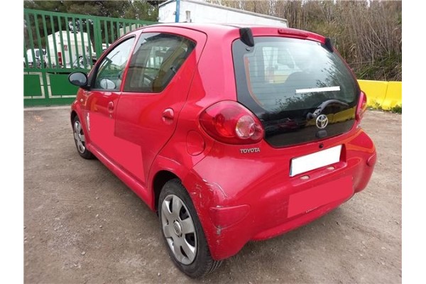 toyota aygo (kgb/wnb)(2005) del año 