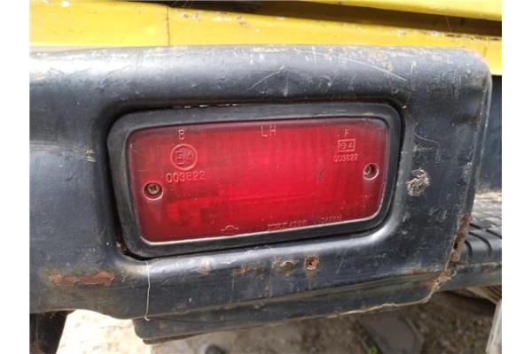 Recambio de piloto defensa trasero izquierdo para nissan patrol (k/w260) 2.8 d referencia OEM IAM   