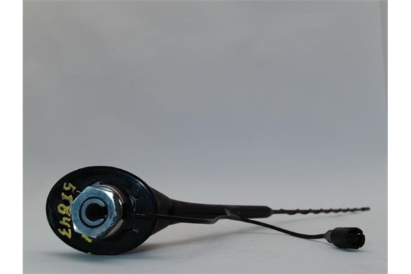 Recambio de antena electrica para volkswagen golf iv berlina (1j1) 1.9 tdi referencia OEM IAM 1J0035507C  