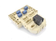 Recambio de caja fusibles/rele para fiat sedici (189) 1.9 jtd 8v 120 emotion referencia OEM IAM 71768311  