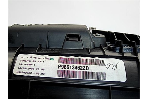 Recambio de cuadro completo para citroen c4 berlina 1.6 16v referencia OEM IAM P96613462ZD 28116400 
