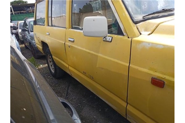 Recambio de puerta delantero derecha para nissan patrol (k/w260) 2.8 d referencia OEM IAM   