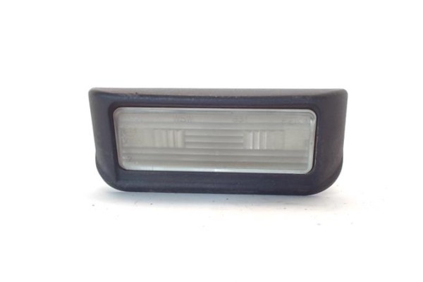 Recambio de piloto matricula para peugeot partner tepee 1.6 hdi referencia OEM IAM 3202000531  