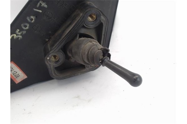 Recambio de retrovisor derecho para hyundai accent (x3) referencia OEM IAM 8760622111CA  