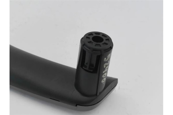 Recambio de asidero puerta trasero izquierda para peugeot 2008 1.2 access referencia OEM IAM 96555518VV  