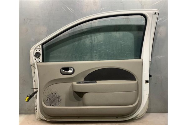 Recambio de puerta delantero derecha para renault twingo (cn0_) 1.2 16v (cn0a) referencia OEM IAM 801008682R  